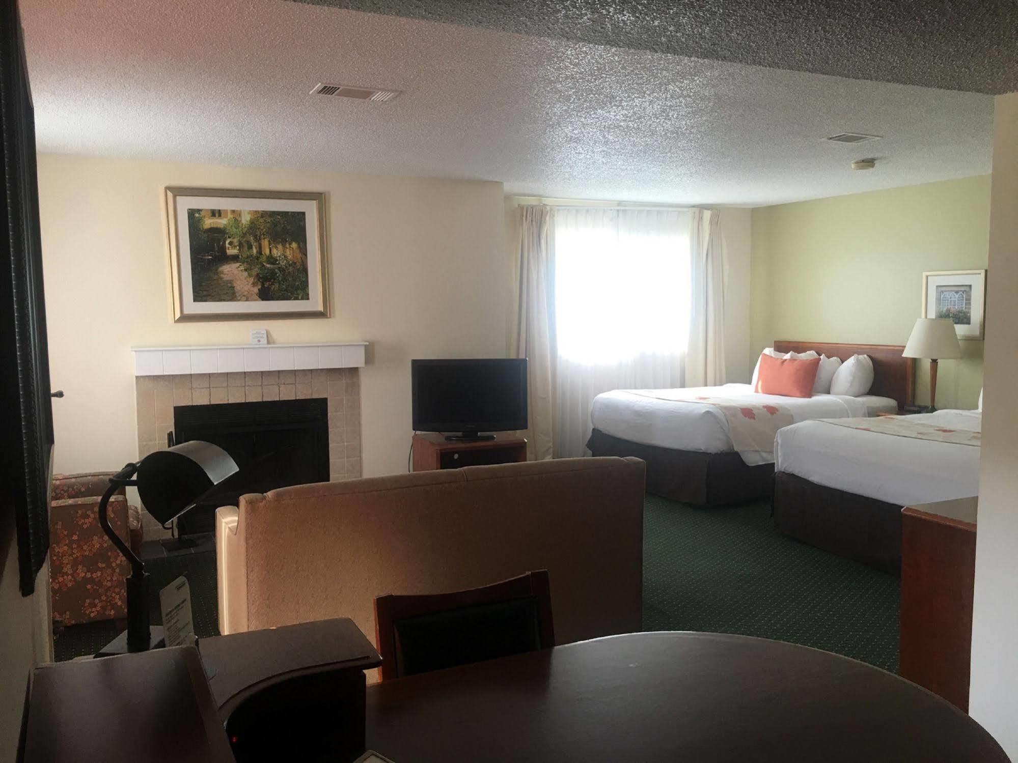 Fairbridge Inn & Suites - Akron Copley Township - West Luaran gambar
